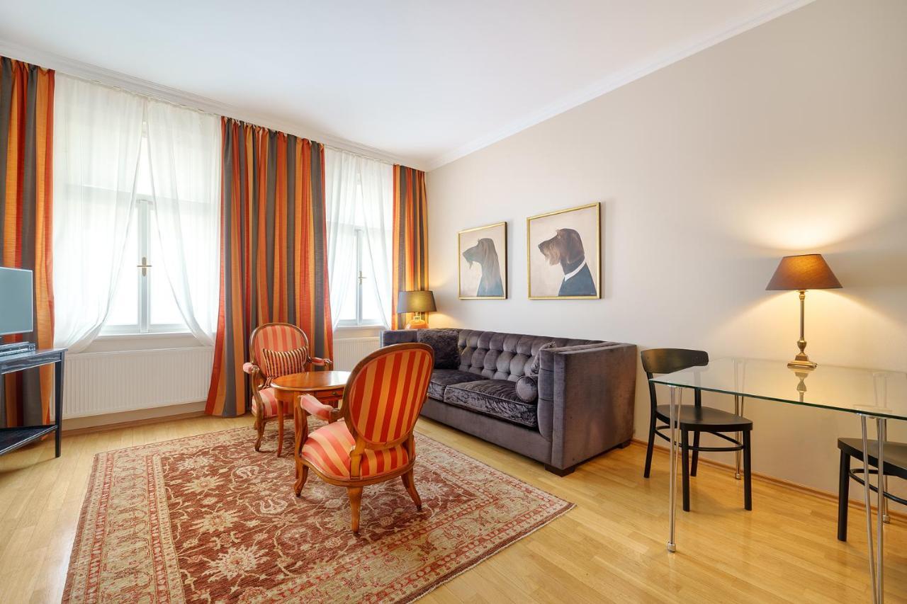 Hunger Hotel apartamentowy